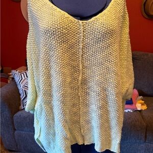 Daytrip Women's Soft Mint Green V-Neck Sweater